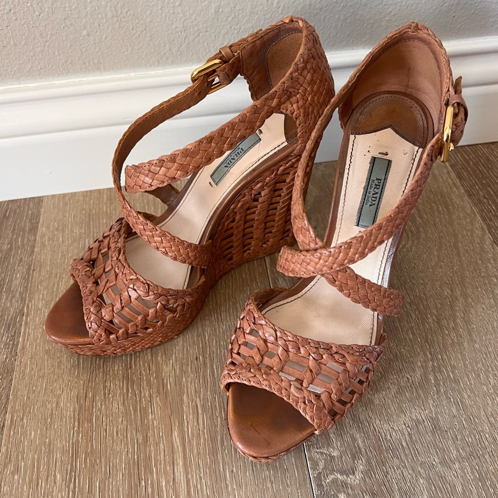 Prada Woven Tan Leather Sandals 39.5